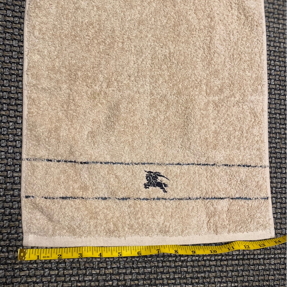 NEW🔥 BURBERRY NOVA CHECK 🐎 Cotton Hand Towel SET🎁💯% Cotton/Camel🔥NWT🎁 - Picture 8 of 16